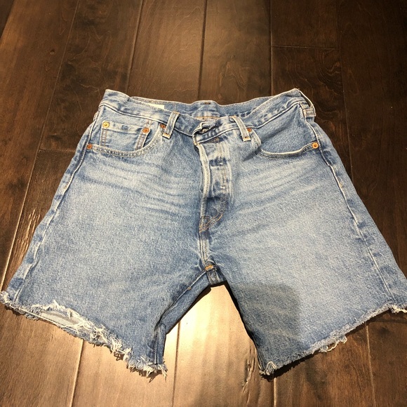Levis jean shorts - 501 ‘93 - waist 29 - Picture 1 of 5
